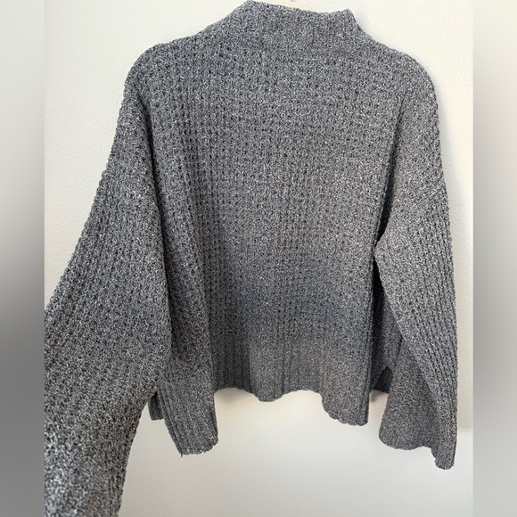 Altar’d State Large Gray Soft Turtleneck Women's Sweater - Picture 7 of 7